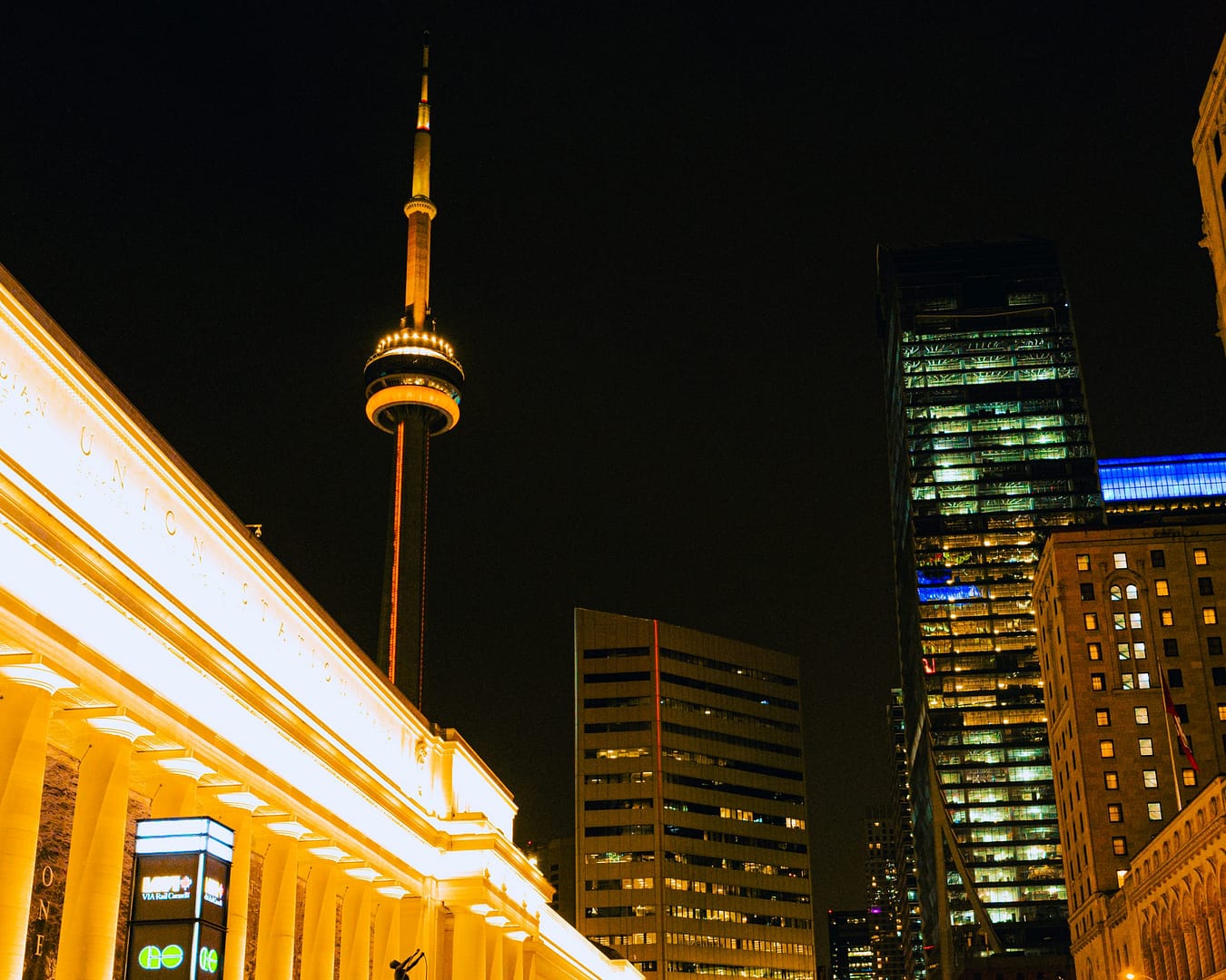 toronto-night photography torpic